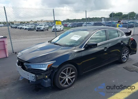 2019 Acura Ilx Premium Package/Technology Package from USA, damaged, VIN 19UDE2F70KA007418